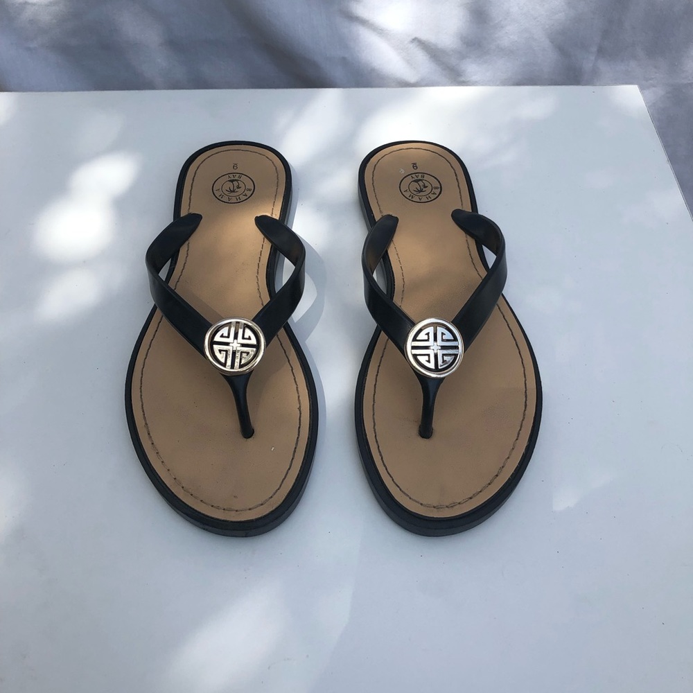 🤍SOLD🤍 Black mad nude summer sandals🌼